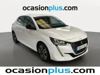 Usado Peugeot 208 Allure 100 CV (73 kW) 2023 Blanco Utilitario