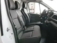 Usado Renault Trafic 130 CV (95 kW) 2024 Blanco Monovolumen