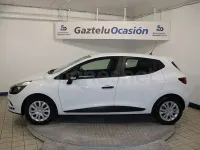 Usado Renault Clio V Business 65 CV (47 kW) 2021 Gris / plata Berlina