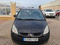 Usado Mitsubishi Colt Inform 75 CV (55 kW) 2006 Negro Berlina