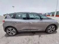 Usado Renault Scénic Zen 140 CV (102 kW) 2019 Gris / plata Monovolumen