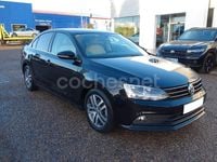 Usado VW Jetta Sportline 110 CV (80 kW) 2016 Negro Berlina