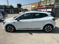 Usado Renault Clio V LIMITED 90 CV (66 kW) 2021 Blanco Berlina