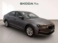 Usado Skoda Octavia Selection 150 CV (110 kW) 2025 Gris Utilitario