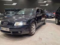 Usado Audi A4 130 CV (95 kW) 2003 Negro Familiar