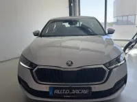 Usado Skoda Octavia Style 204 CV (150 kW) 2021 Blanco Berlina