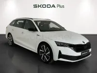 Nuevo Skoda Octavia SportLine 150 CV (110 kW) 2026 Blanco Familiar