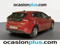 Usado Volvo V40 Kinetic 120 CV (88 kW) 2016 Rojo Utilitario
