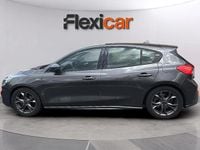 Usado Ford Focus ST-Line 125 CV (91 kW) 2019 Gris Utilitario