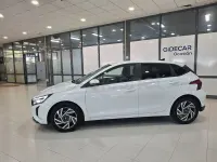 Nuevo Hyundai i20 100 CV (73 kW) 2025 Blanco Utilitario
