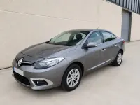 Usado Renault Fluence Dynamique 110 CV (80 kW) 2014 Gris / plata Berlina