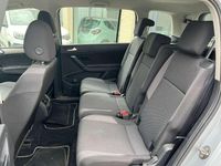 Usado VW Touran Business 110 CV (80 kW) 2019 Gris Monovolumen