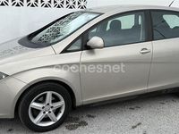 Usado Seat Altea Style 105 CV (77 kW) 2009 Beige Monovolumen