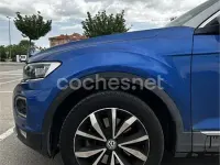 Usado VW T-Roc Advance 150 CV (110 kW) 2018 Azul SUV