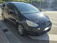 Usado Ford S-MAX Trend 140 CV (102 kW) 2013 Negro Monovolumen