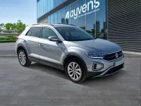 Usado VW T-Roc Life 110 CV (80 kW) 2023 Gris SUV