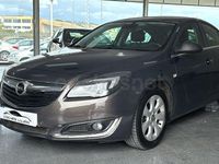 Usado Opel Insignia Excellence 140 CV (102 kW) 2015 Gris / plata Berlina