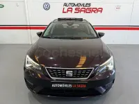 Usado Seat Leon FR 150 CV (110 kW) 2017 Violeta / lila Familiar