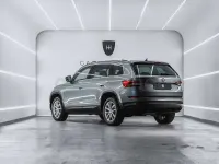Usado Skoda Kodiaq Style 150 CV (110 kW) 2017 Gris / plata SUV