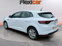 Usado Renault Mégane II Equilibre 140 CV (102 kW) 2022 Blanco Berlina