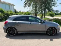 Usado Mercedes A45 AMG AMG 381 CV (280 kW) 2015 Gris Utilitario
