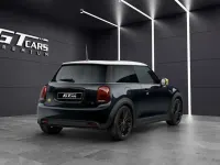 Usado Mini Cooper SE 135 kW (184 CV) 2022 Azul Utilitario