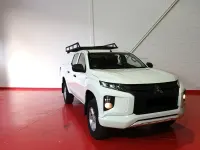 Usado Mitsubishi L200 150 CV (110 kW) 2021 Blanco Pickup/Camioneta