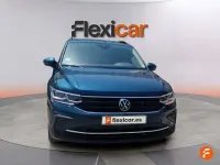 Usado VW Tiguan Life 150 CV (110 kW) 2024 Azul SUV
