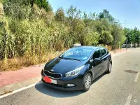 Usado Kia Ceed GT 90 CV (66 kW) 2015 Negro Berlina
