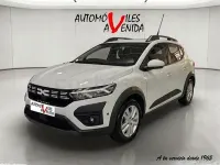 Usado Dacia Sandero Expression 101 CV (74 kW) 2023 Blanco Berlina
