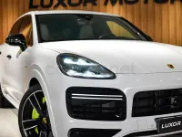 Usado Porsche Cayenne 680 CV (500 kW) 2022 Blanco SUV