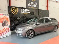 Usado Peugeot 308 130 CV (95 kW) 2022 Gris / plata Familiar