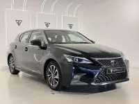 Usado Lexus CT200h 136 CV (100 kW) 2019 Negro Utilitario