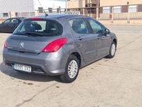 Usado Peugeot 308 120 CV (88 kW) 2010 Gris / plata Berlina