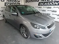 Usado Peugeot 308 Allure 131 CV (96 kW) 2016 Gris / plata Berlina