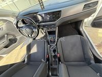 Usado VW Polo Advance 95 CV (69 kW) 2018 Blanco Utilitario