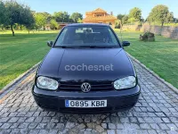 Usado VW Golf Cabriolet Highline 90 CV (66 kW) 2000 Negro Descapotable