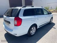 Usado Dacia Logan Lauréate 75 CV (55 kW) 2017 Blanco Berlina