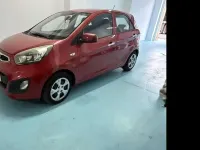 Usado Kia Picanto Urban 69 CV (50 kW) 2014 Rojo Utilitario