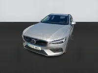 Usado Volvo V60 Core 197 CV (144 kW) 2023 Gris / plata Familiar