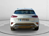 Usado Kia XCeed 141 CV (103 kW) 2023 Blanco SUV