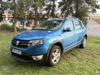 Usado Dacia Sandero Stepway 90 CV (66 kW) 2013 Azul Berlina