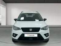 Usado Seat Arona Ecomotive 95 CV (69 kW) 2018 Blanco SUV