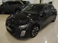 Usado Peugeot 208 Allure 100 CV (73 kW) 2025 Negro Utilitario