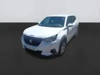 Usado Peugeot 2008 Active 110 CV (80 kW) 2021 Blanco SUV