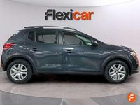 Usado Dacia Sandero Essentiel 101 CV (74 kW) 2023 Gris Utilitario