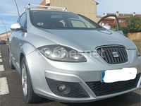 Usado Seat Altea XL Ecomotive 105 CV (77 kW) 2010 Gris / plata Monovolumen