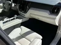 Usado Volvo XC60 Inscription 235 CV (172 kW) 2020 Gris SUV