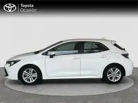 Usado Toyota Corolla Active 122 CV (89 kW) 2022 Blanco Monovolumen