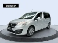 Usado Peugeot Partner Tepee Active 100 CV (73 kW) 2018 Gris Monovolumen